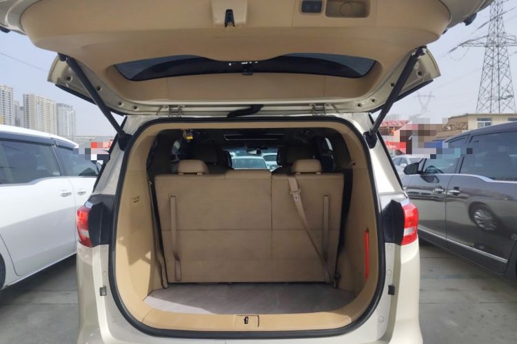 Used Buick GL8 2017 ES 28T Premium Version China V Standard Trunk