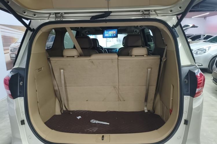Used Buick GL8 2017 ES 28T Premium Version China V Standard Trunk