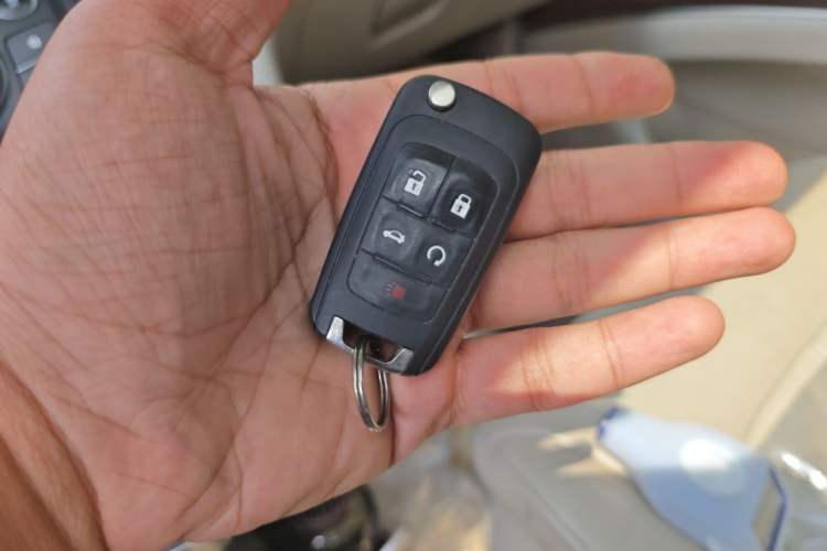 Used Buick GL8 2017 25S Luxury Version China V Standard Vehicle Key
