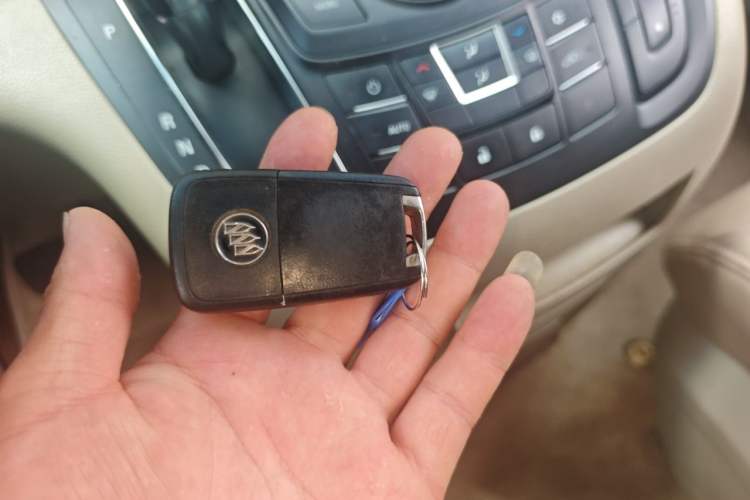 Used Buick GL8 2017 25S Comfort Version China V Standard Vehicle Key