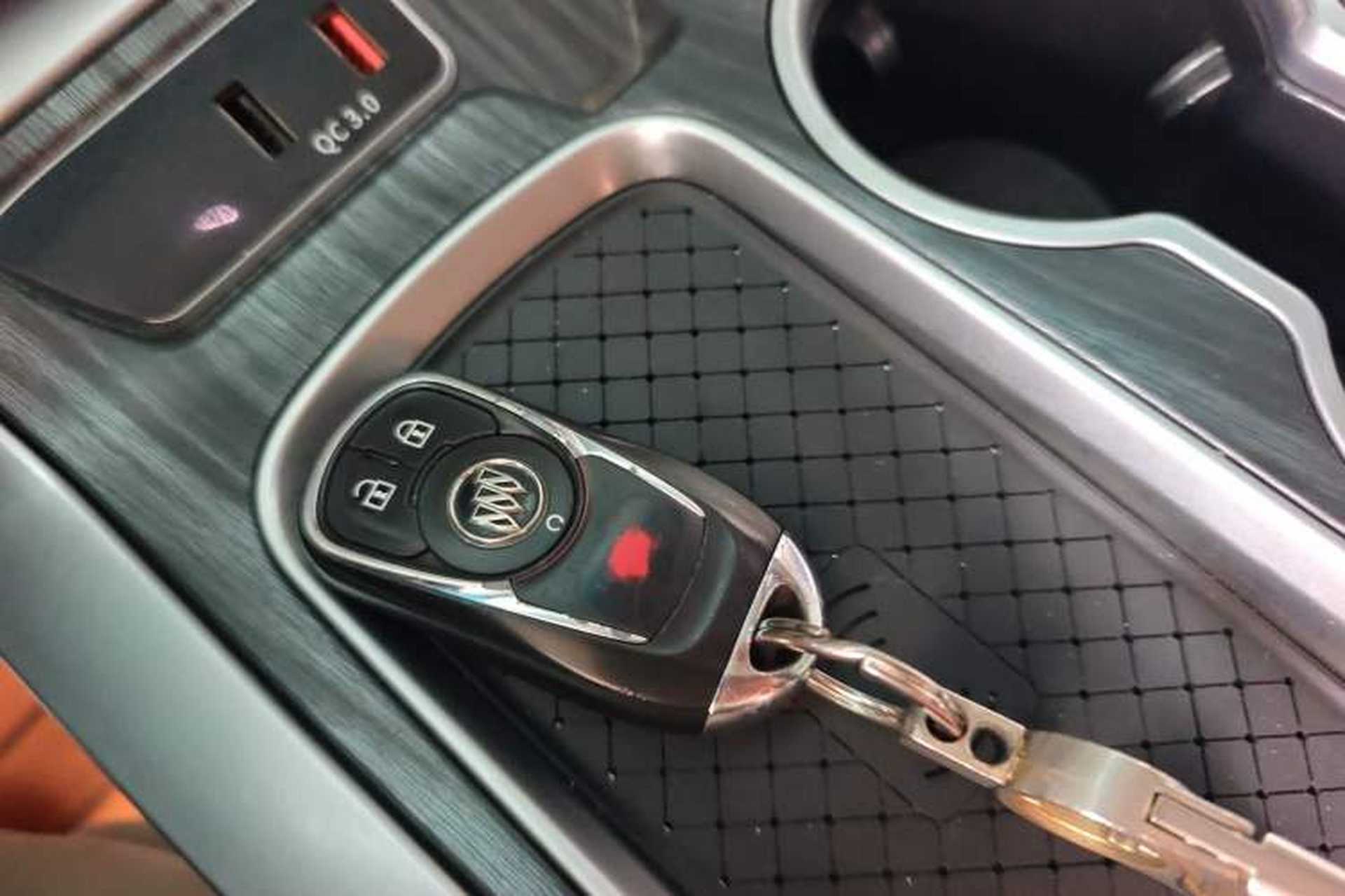 Used Buick GL8 2017 ES 28T Comfort Model China V Standard Vehicle Key
