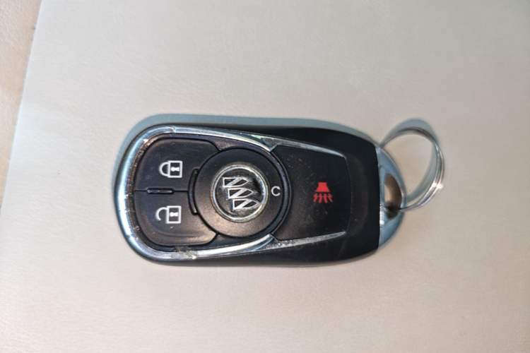 Used Buick GL8 2017 ES 28T Comfort Model China V Standard Vehicle Key