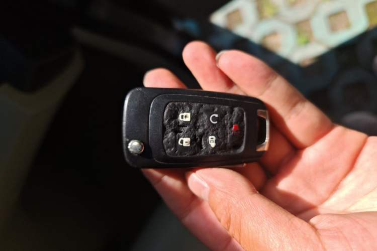 Used Buick GL8 2017 25S Luxury Version China V Standard Vehicle Key