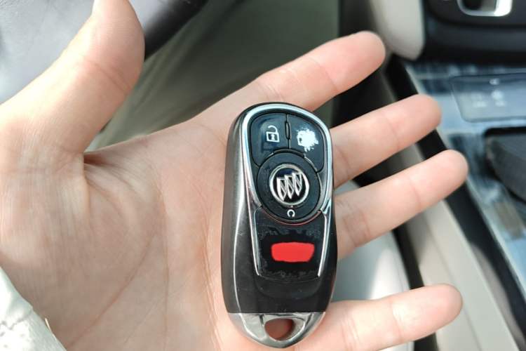 Used Buick GL8 2017 ES 28T Comfort Model China V Standard Vehicle Key