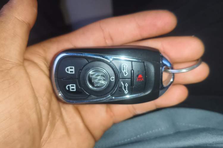 Used Buick GL8 2017 ES 28T Flagship Model China V Standard Vehicle Key