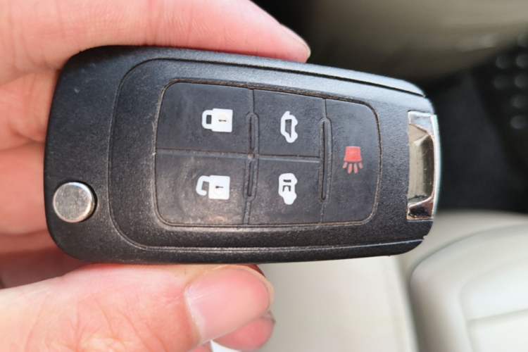 Used Buick GL8 2017 25S Luxury Version China V Standard Vehicle Key