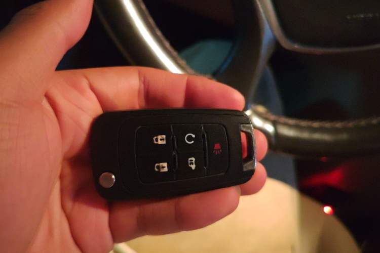 Used Buick GL8 2017 25S Luxury Version China V Standard Vehicle Key