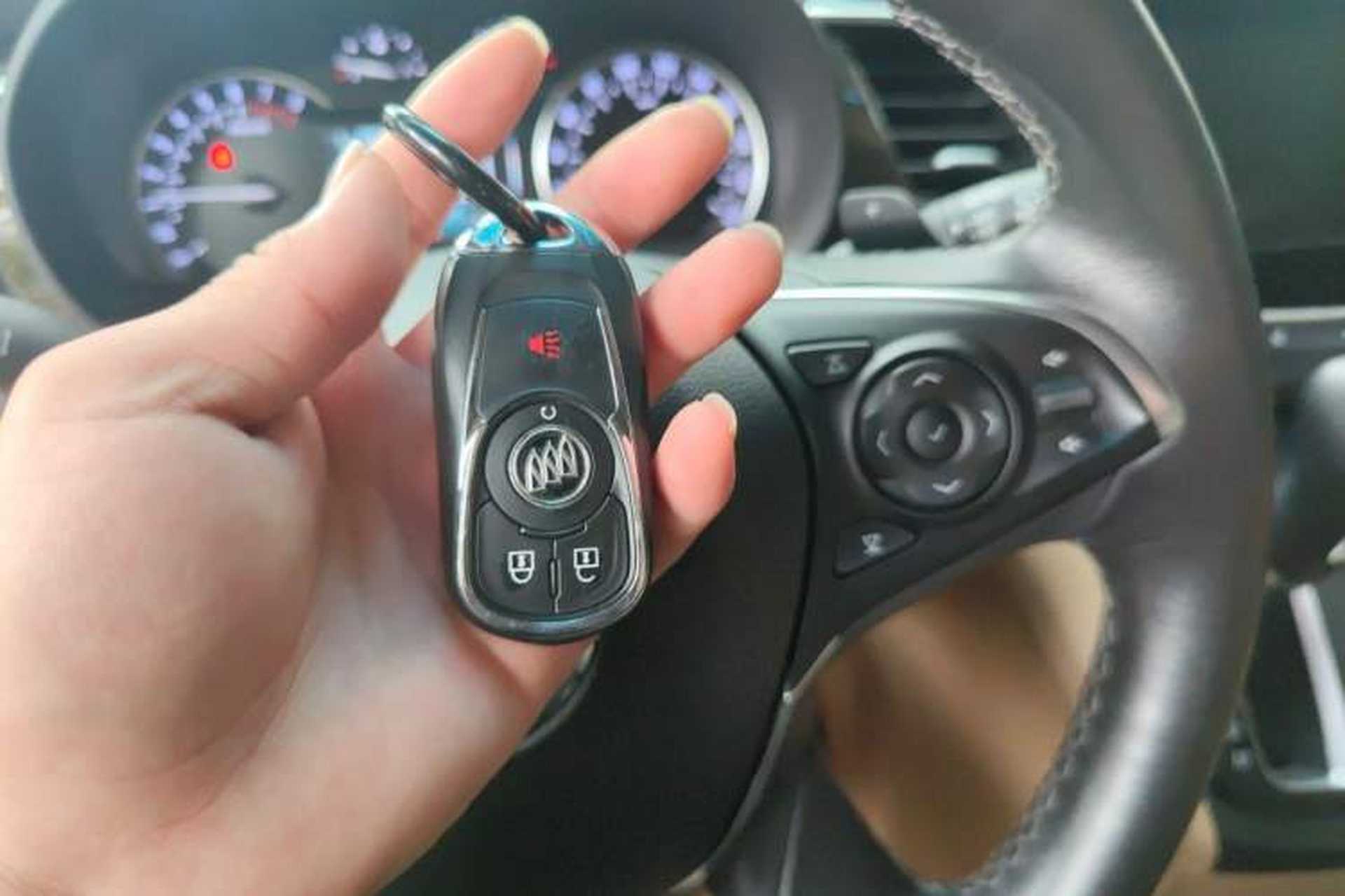 Used Buick GL8 2017 ES 28T Premium Version China V Standard Vehicle Key