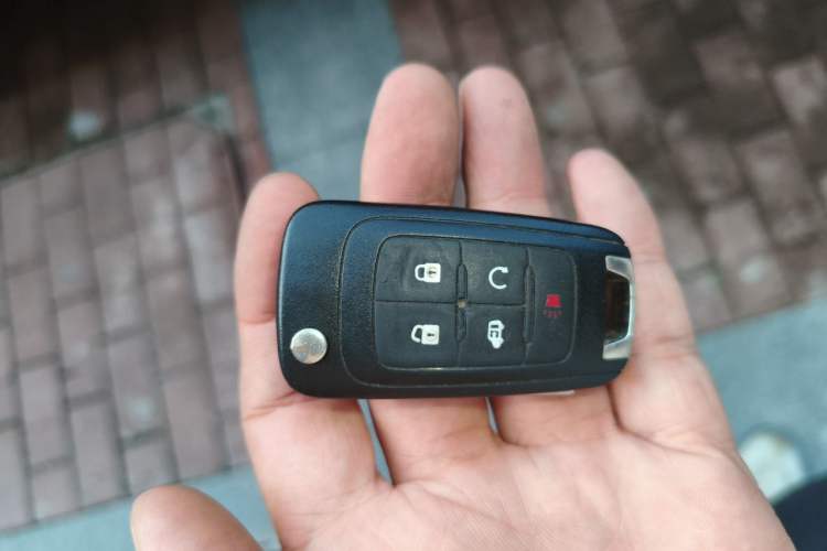 Used Buick GL8 2017 25S Luxury Version China V Standard Vehicle Key
