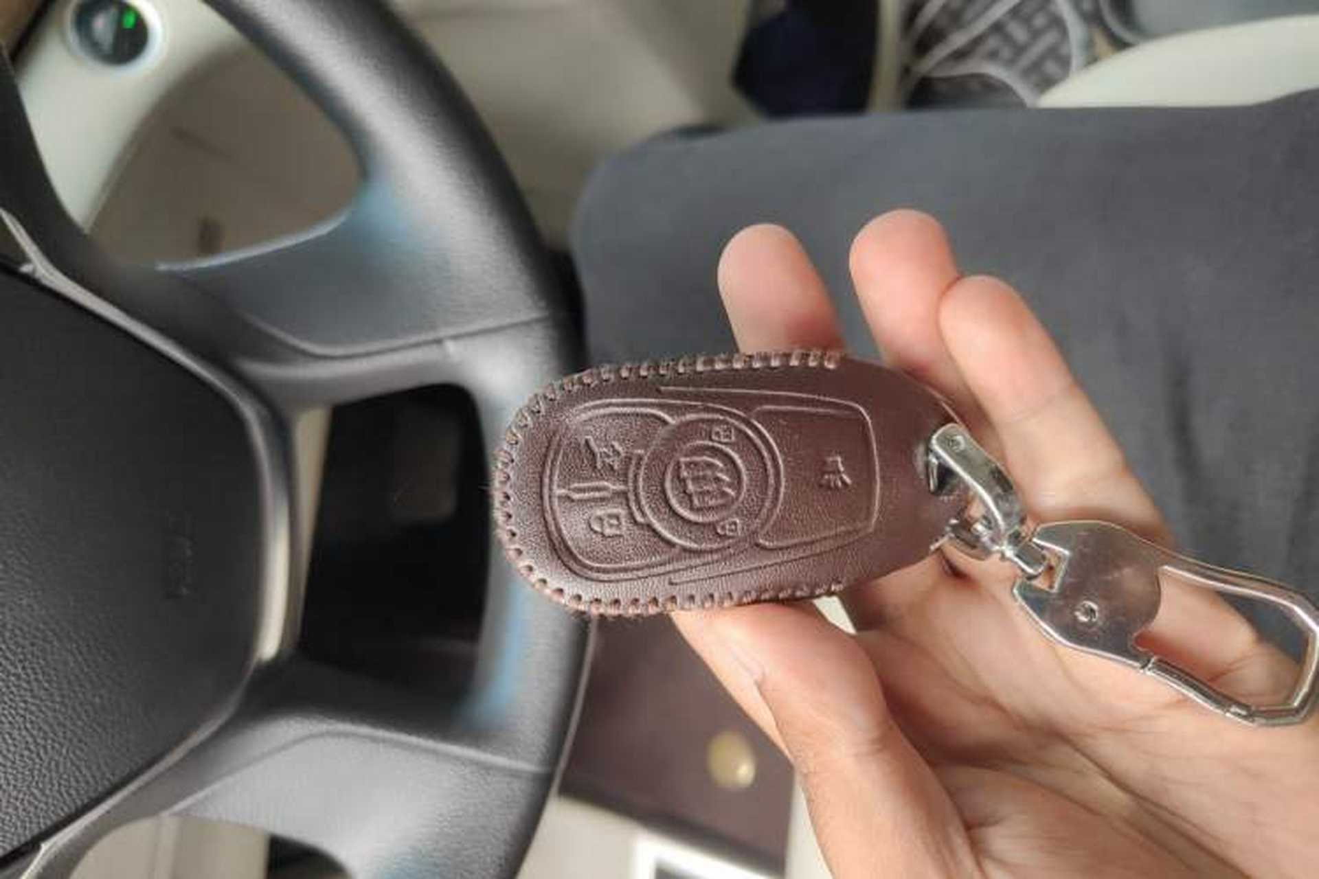 Used Buick GL8 2017 ES 28T Comfort Model China V Standard Vehicle Key