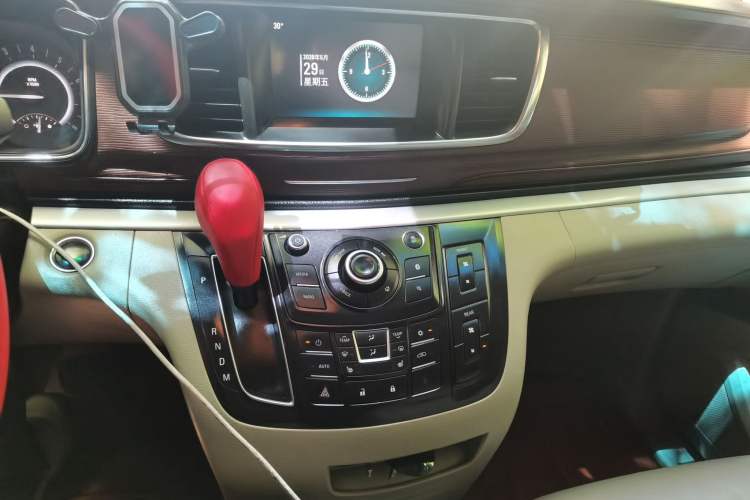 Used Buick GL8 2017 25S Prestige Version China V Standard Audio And AC Panel