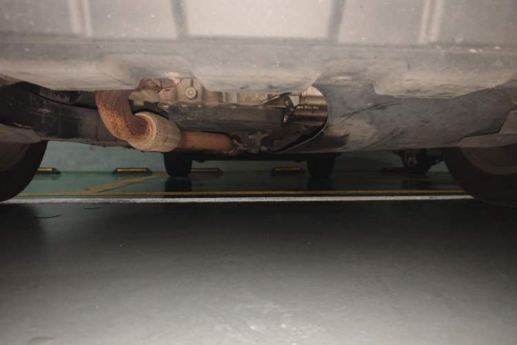 Used Buick GL8 2017 25S Comfort Version China V Standard Chassis Front