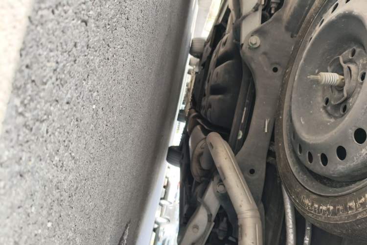 Used Buick GL8 2017 ES 28T Comfort Model China V Standard Chassis Rear
