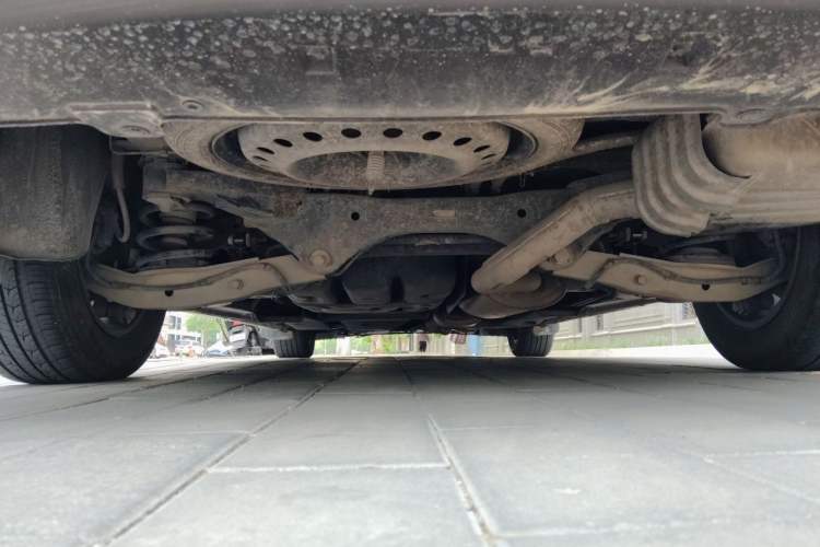 Used Buick GL8 2017 ES 28T Luxury Model China V Standard Chassis Rear