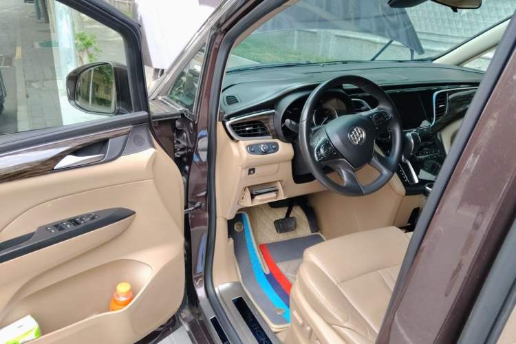 Used Buick GL8 2017 ES 28T Luxury Model China V Standard Driver Seat