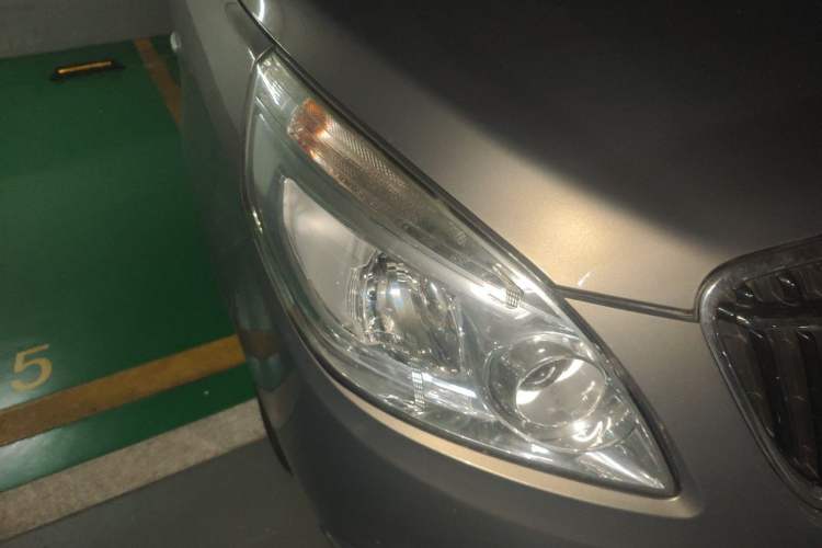 Used Buick GL8 2017 25S Comfort Version China V Standard Right Front Headlight