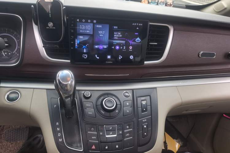 Used Buick GL8 2017 25S Luxury Version China V Standard Audio And AC Panel