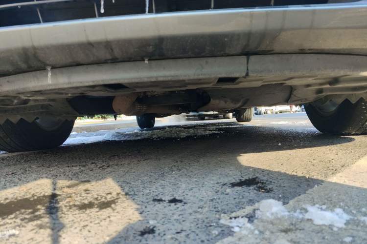 Used Buick GL8 2017 ES 28T Comfort Model China V Standard Chassis Front