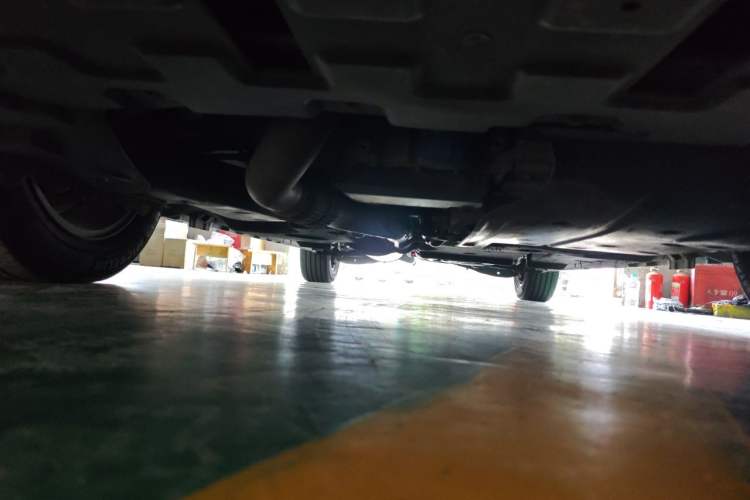 Used Buick GL8 2017 ES 28T Luxury Model China V Standard Chassis Front
