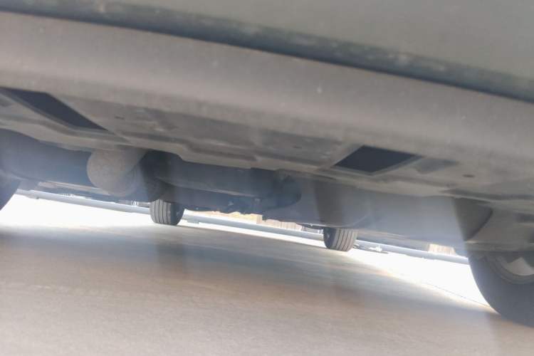 Used Buick GL8 2017 ES 28T Premium Version China V Standard Chassis Front