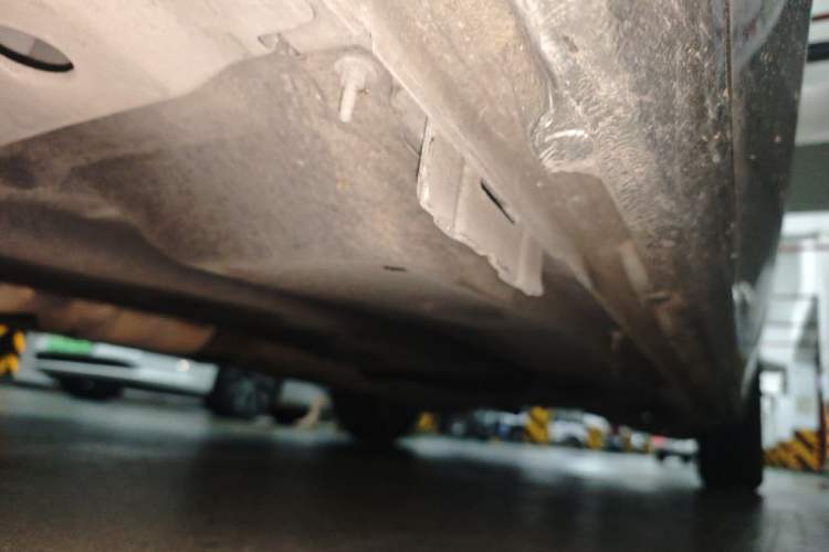 Used Buick GL8 2017 ES 28T Luxury Model China V Standard Chassis Front Left