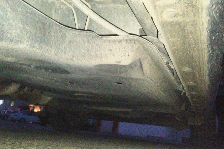 Used Buick GL8 2017 25S Luxury Version China V Standard Chassis Front Left