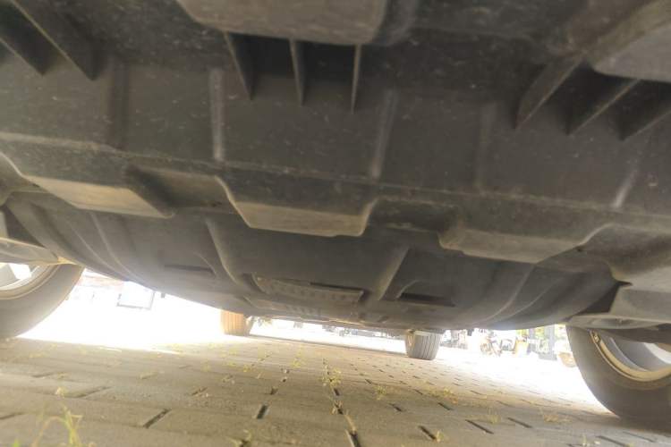Used Buick GL8 2017 25S Prestige Version China V Standard Chassis Front
