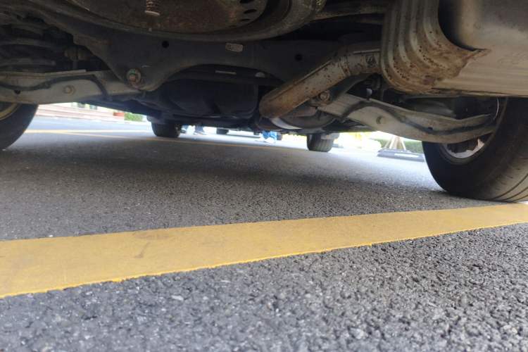 Used Buick GL8 2017 ES 28T Comfort Model China V Standard Chassis Rear