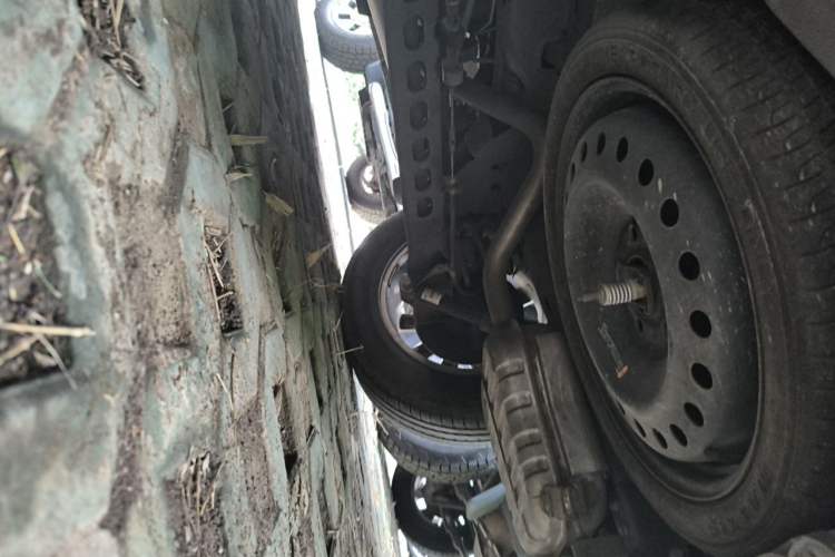 Used Buick GL8 2017 25S Comfort Version China V Standard Chassis Rear
