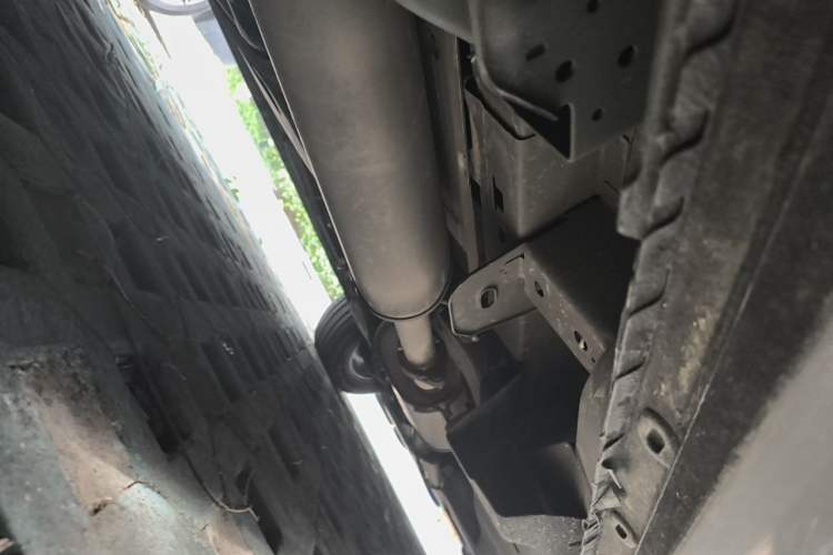 Used Buick GL8 2017 25S Comfort Version China V Standard Chassis Rear Right