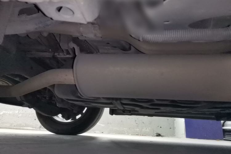 Used Buick GL8 2017 ES 28T Premium Version China V Standard Chassis Rear Right