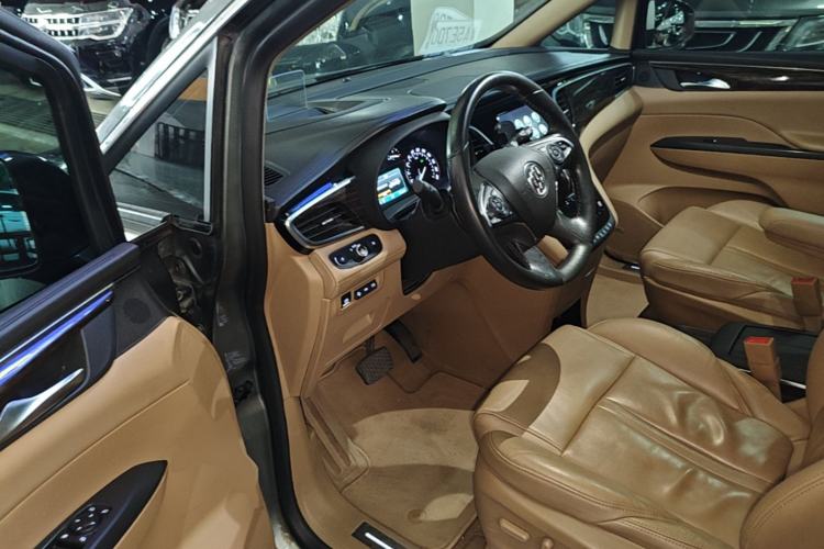 Used Buick GL8 2017 ES 28T Flagship Model China V Standard Driver Seat