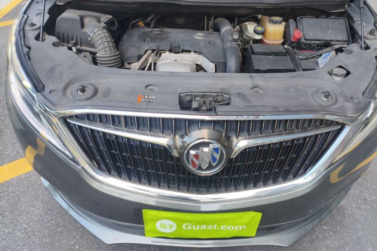 Used Buick GL8 2017 ES 28T Comfort Model China V Standard Engine Bay