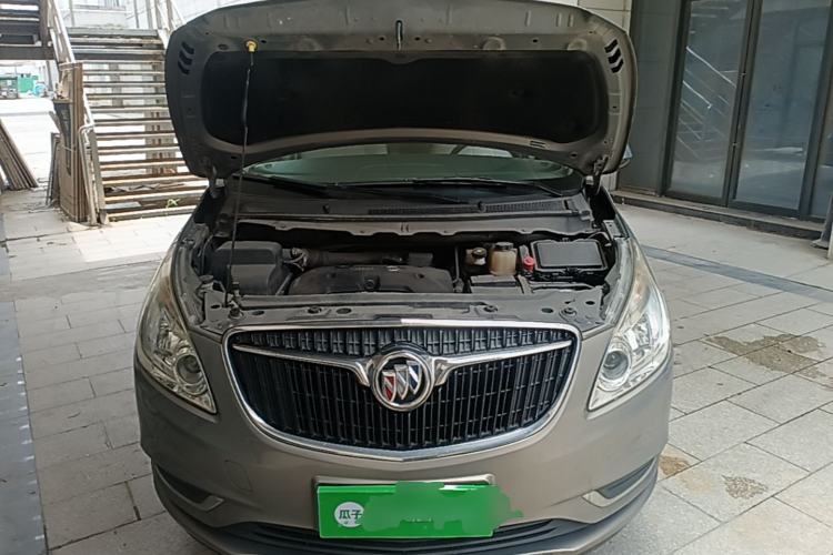 Used Buick GL8 2017 25S Luxury Version China V Standard Engine Bay