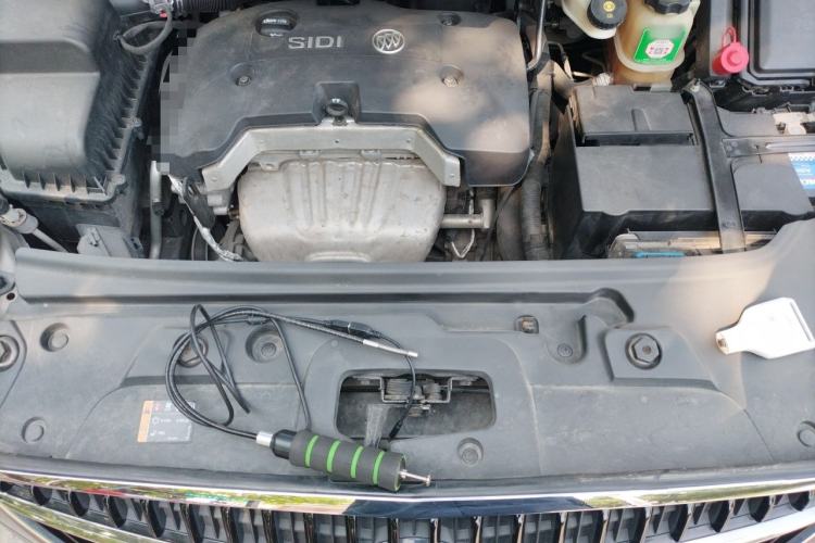 Used Buick GL8 2017 25S Comfort Version China V Standard Engine Bay