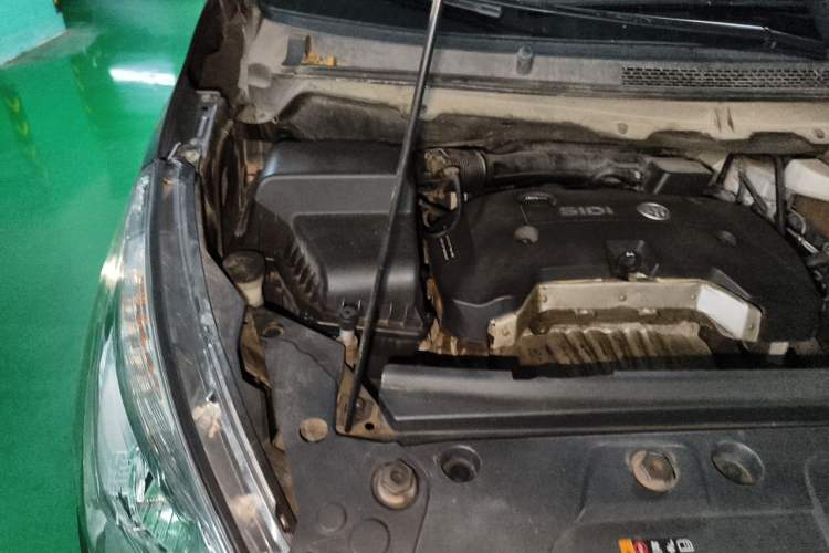 Used Buick GL8 2017 25S Luxury Version China V Standard Engine Bay Right