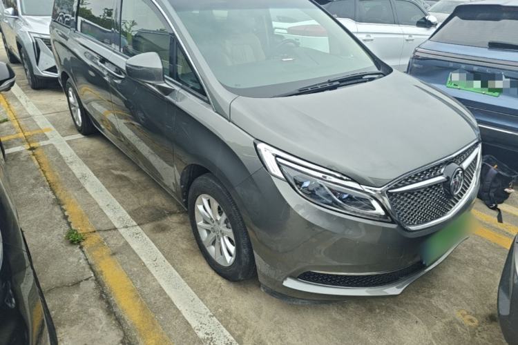 Used Buick GL8 2017 ES 28T Premium Version China V Standard Exterior 1