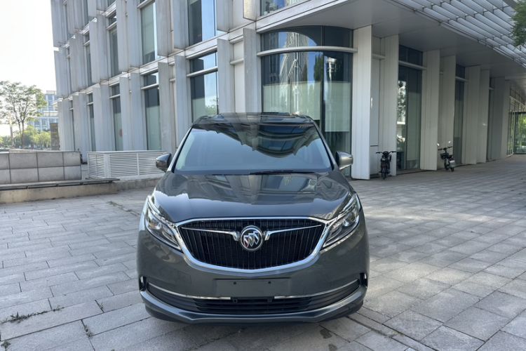 Used Buick GL8 2017 ES 28T Comfort Model China V Standard Exterior 2