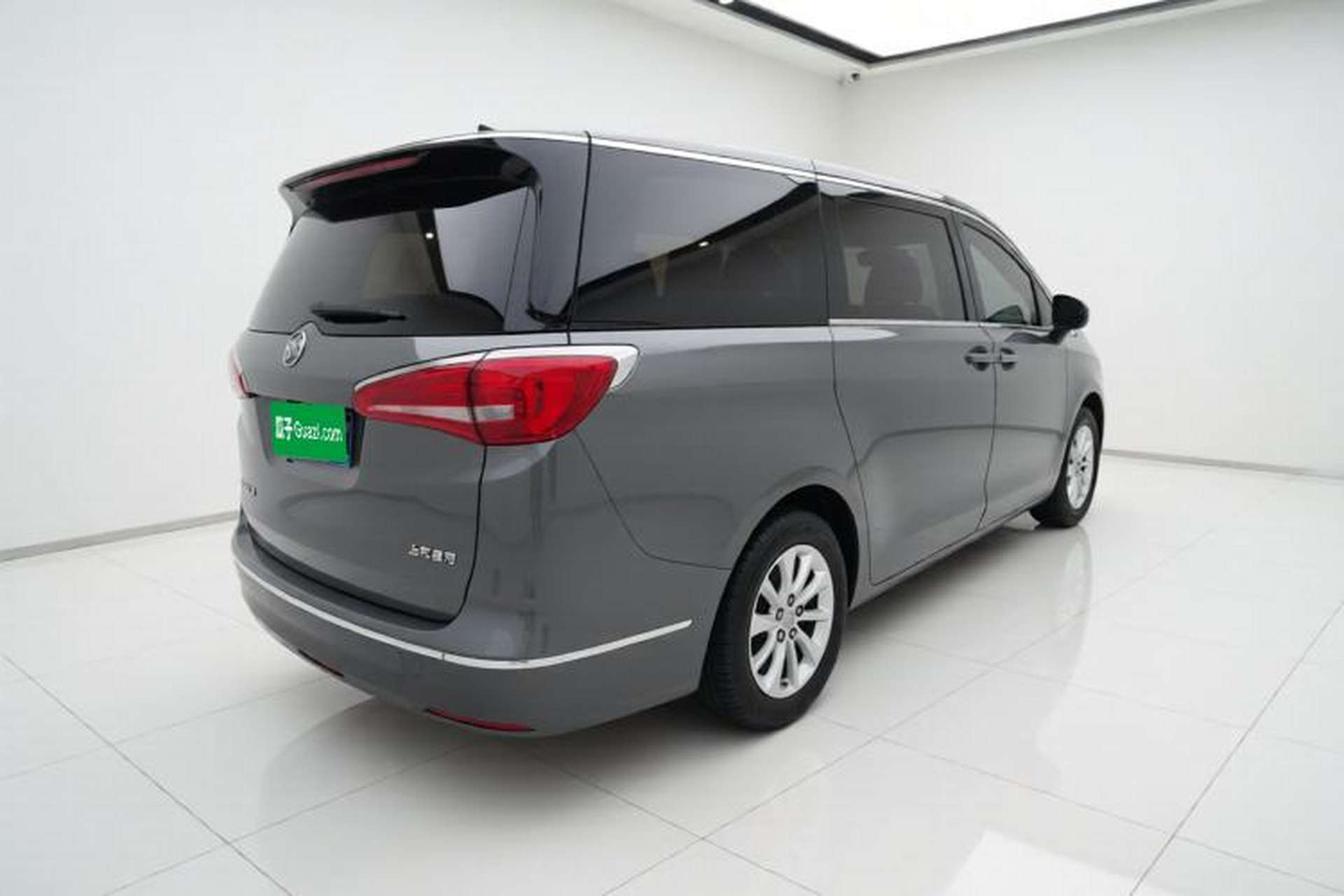 Used Buick GL8 2017 ES 28T Comfort Model China V Standard Exterior 5