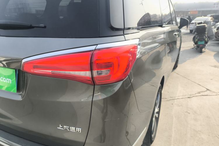 Used Buick GL8 2017 ES 28T Luxury Model China V Standard Exterior 6