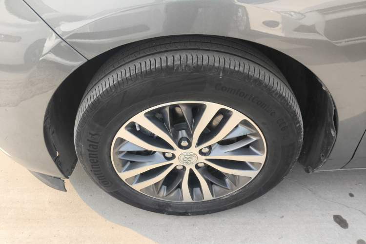 Used Buick GL8 2017 ES 28T Luxury Model China V Standard Exterior 7
