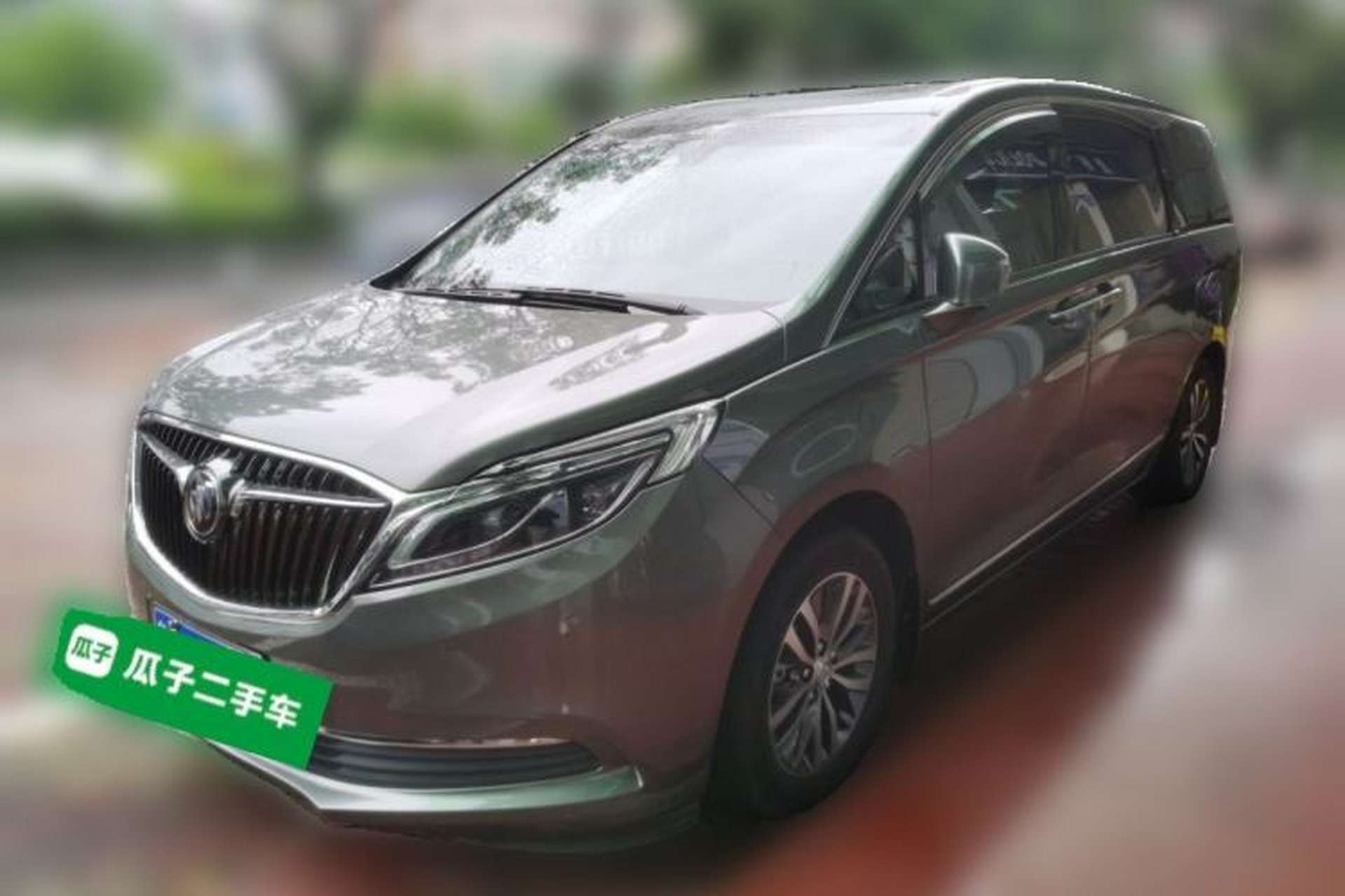 Used Buick GL8 2017 ES 28T Flagship Model China V Standard Front Left 45 Deg