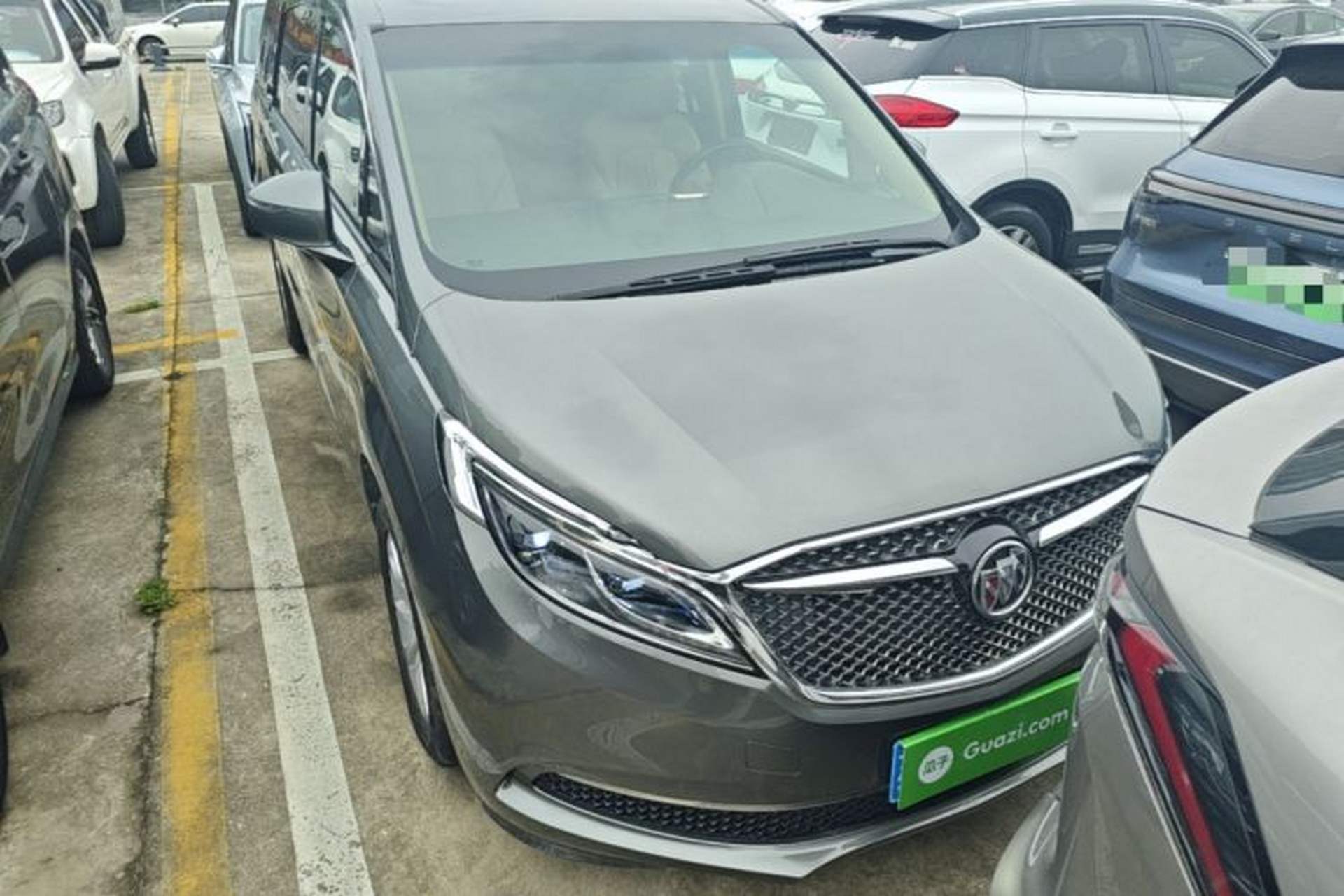 Used Buick GL8 2017 ES 28T Premium Version China V Standard Front