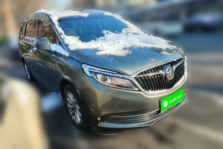 Used Buick GL8 2017 ES 28T Comfort Model China V Standard Front Right 45 Deg