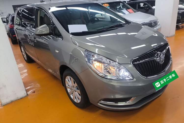 Used Buick GL8 2017 25S Comfort Version China V Standard Front Right 45 Deg