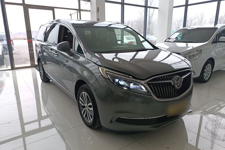 Used Buick GL8 2017 ES 28T Luxury Model China V Standard Front Right 45 Deg