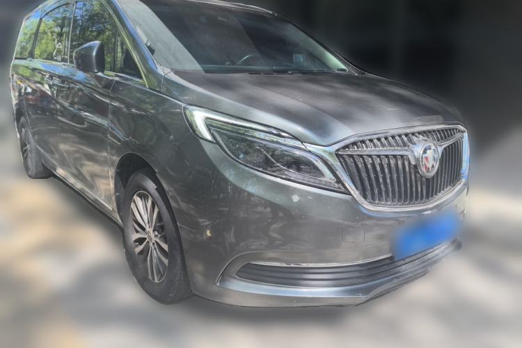 Used Buick GL8 2017 ES 28T Flagship Model China V Standard Front Right 45 Deg