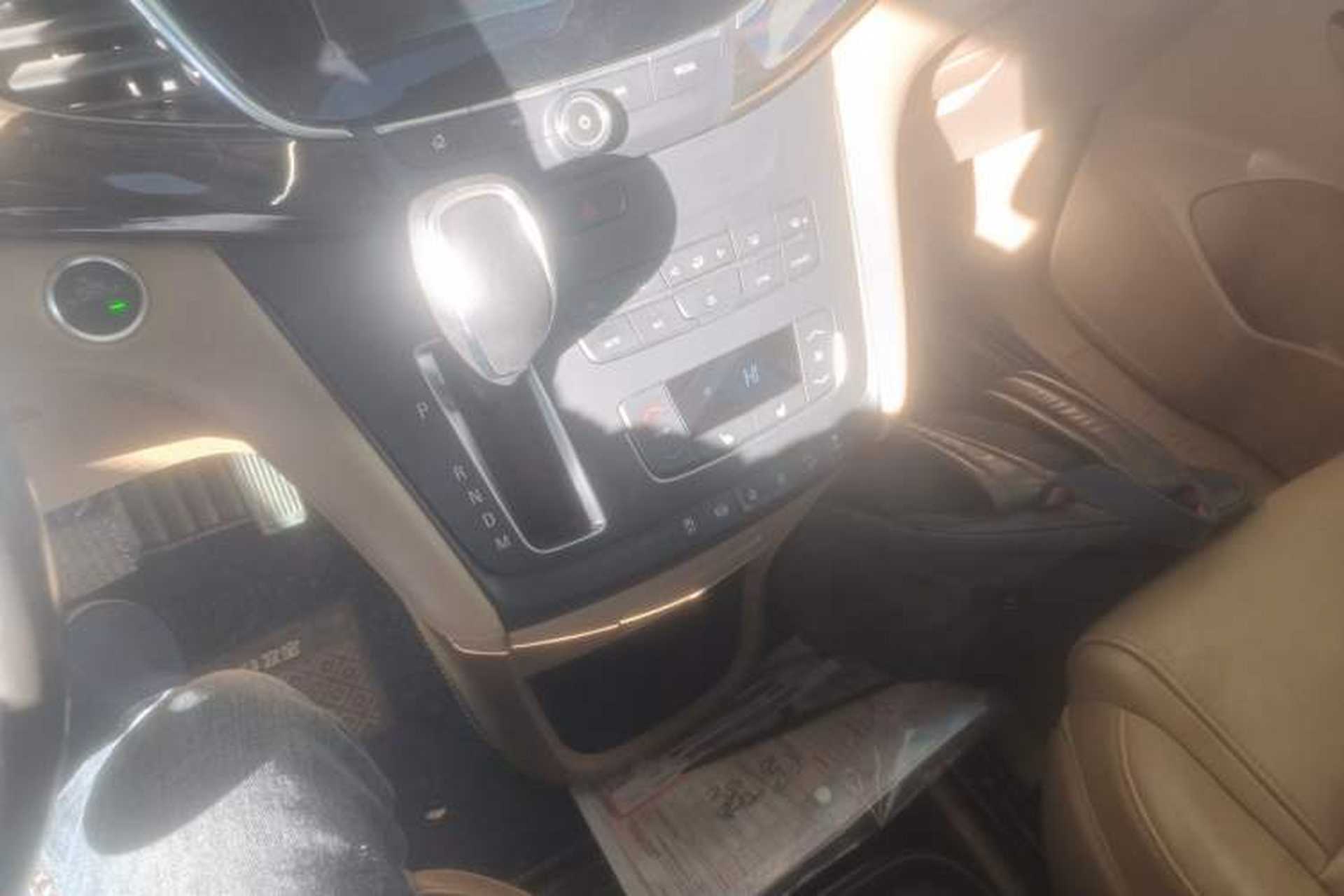 Used Buick GL8 2017 ES 28T Premium Version China V Standard Gear Lever