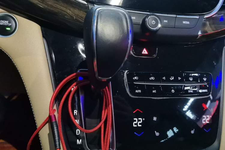 Used Buick GL8 2017 ES 28T Luxury Model China V Standard Gear Lever
