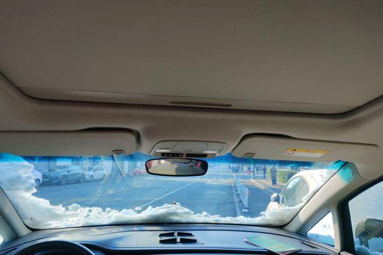 Used Buick GL8 2017 ES 28T Comfort Model China V Standard Headliner